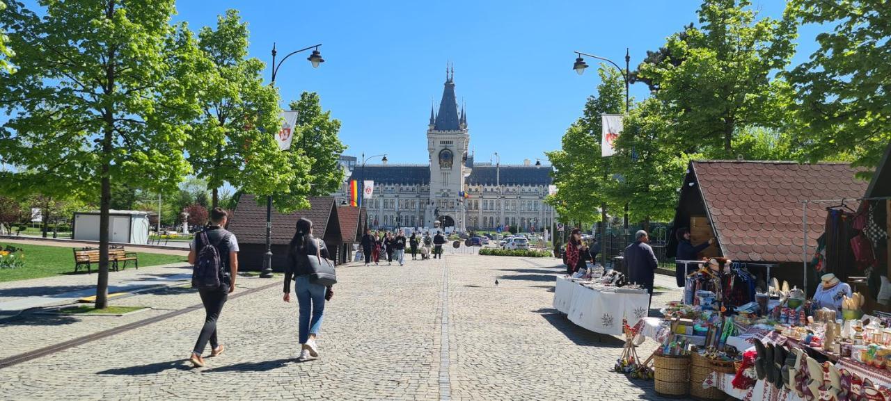 Genesis - Iasi City Center Ngoại thất bức ảnh