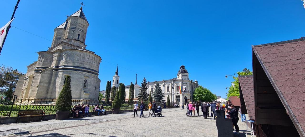 Genesis - Iasi City Center Ngoại thất bức ảnh