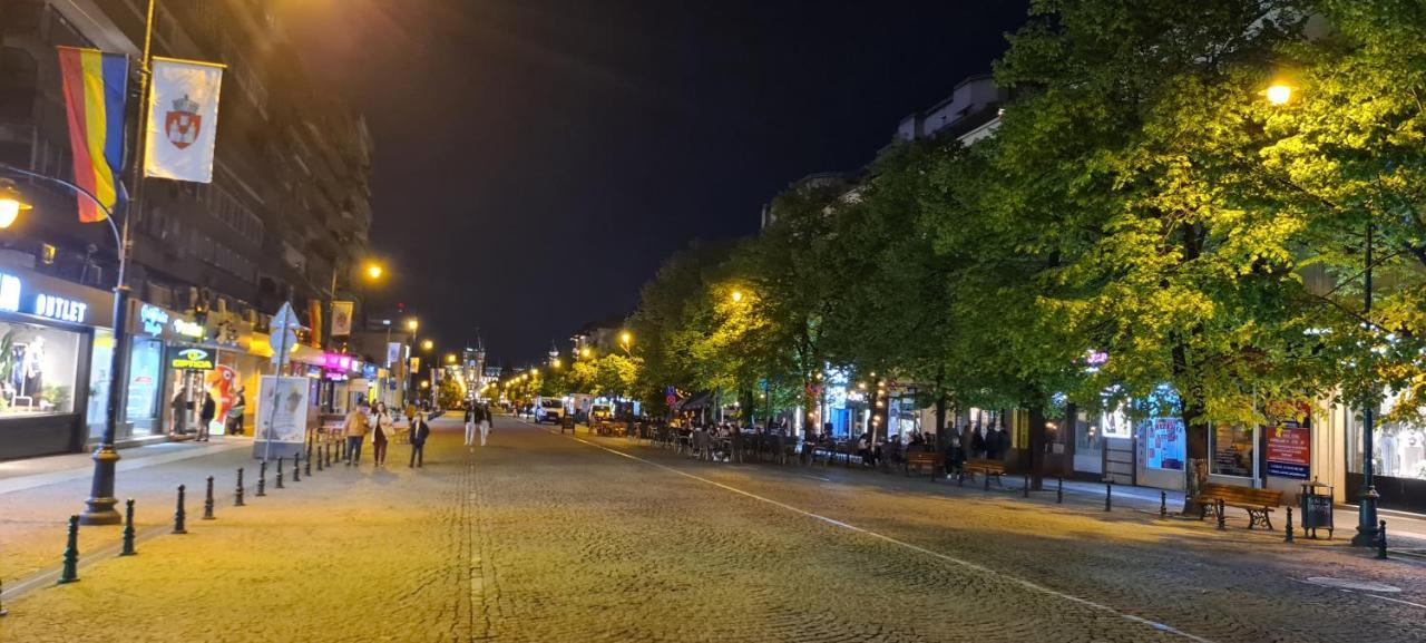 Genesis - Iasi City Center Ngoại thất bức ảnh
